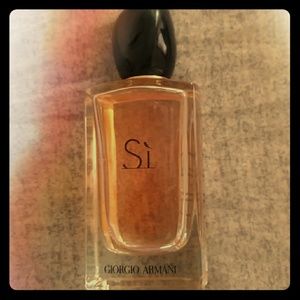 Armani Si perfume